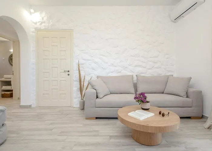 Orkos Naxian Wave 2 Apartman *